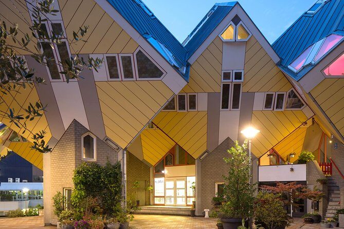 Private tour: Markthal, Cube houses and Rooftop Het Witte Huis - Discovering the Markthal: More Than Just Food