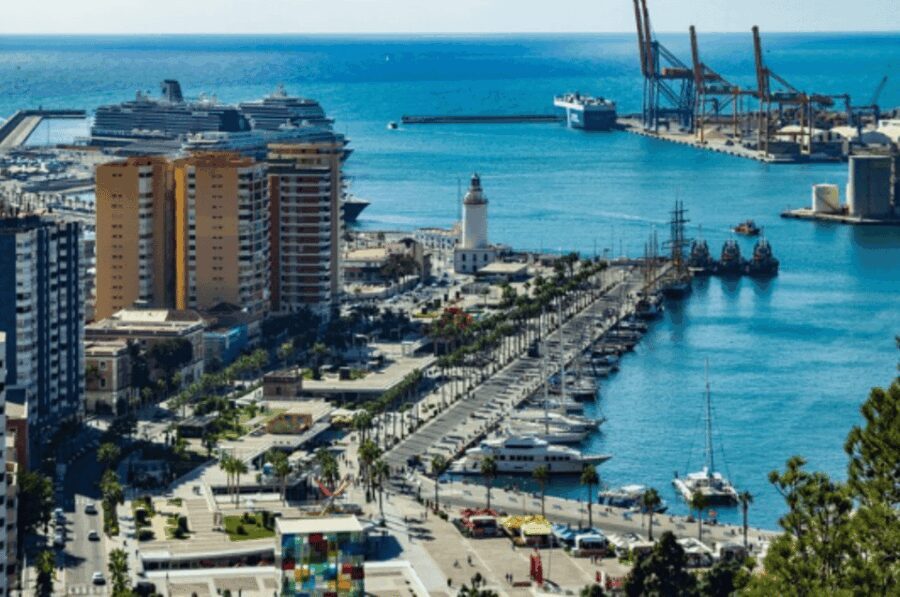 Private Tour of Essential Malaga - Who Should Consider This Tour?