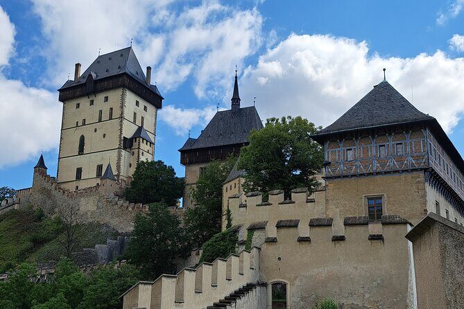 Private Tour of Karltejn Castle with Admission Ticket Included - The Itinerary: What You’ll Actually Do