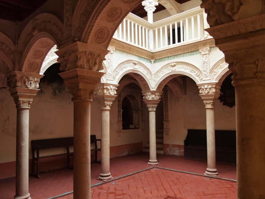 Private tour of Osuna - Exploring the Main Attractions