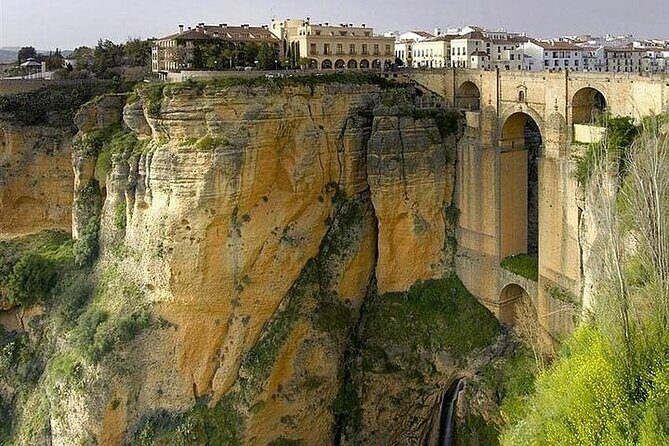 Private Tour of Ronda and Setenil de Las Bodegas - The Value and Price