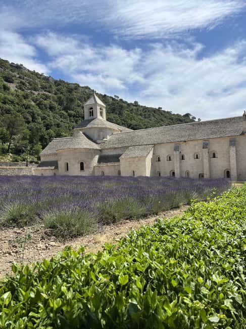 Private tour of the hilltop villages of the Luberon with a local guide - FAQ