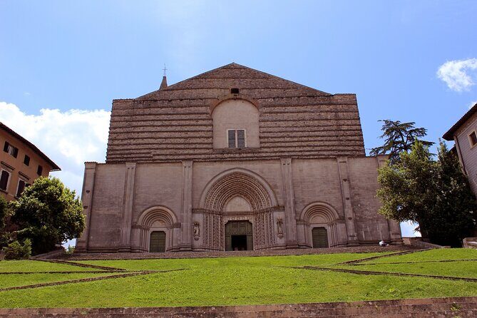 Private tour of Todi with a local guide - Who Should Consider This Tour?