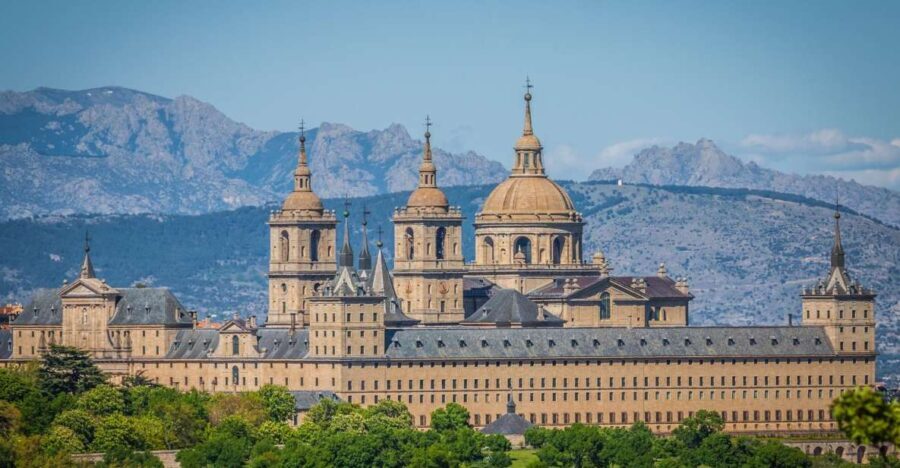 Private tour: San Lorenzo de El Escorial Monastery - What to Expect on the Tour