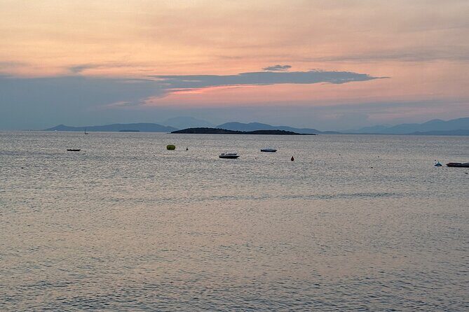 Private Tour Sounio Athens Riviera with Traditional Greek Food - The Itinerary: What to Expect