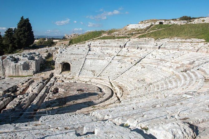 Private tour Syracuse -Archaeological Park and Ortigia with lunch - Who Should Book This Tour?
