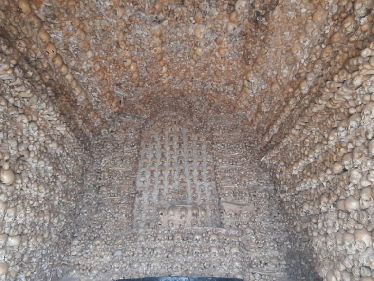 Private Tour to Silves Castle Whith Algarvian Wine Tasting - The Mysterious Chapel of Bones: A Unique Encounter