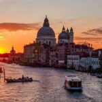 Private Tour: Venice Grand Canal Evening Boat Tour - The Experience and Guides