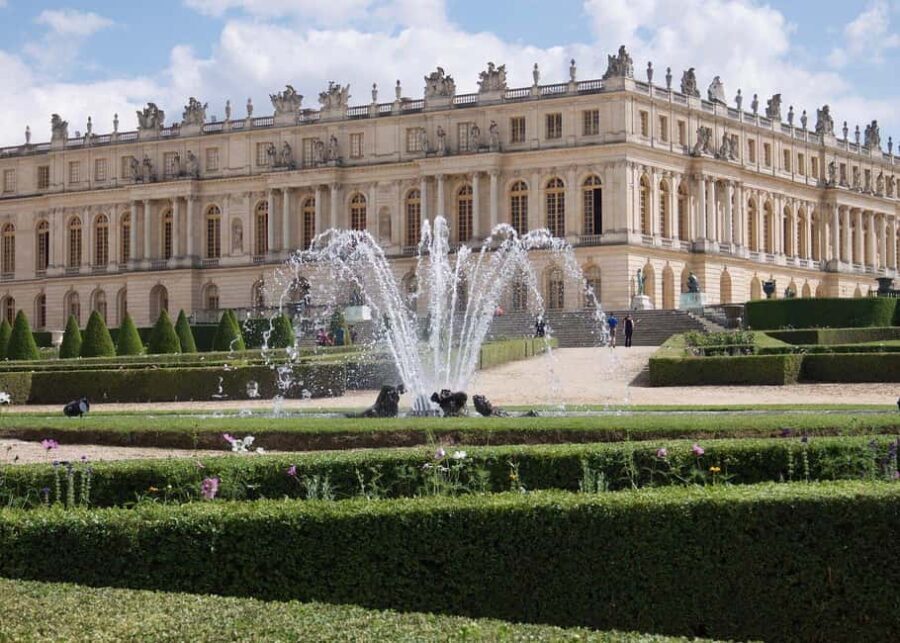 Private Tour : Versailles & Giverny from Paris - What the Reviews Say