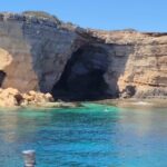 Private Tour with Typical Homemade Products and Full Beverage - The Boat and Group Experience