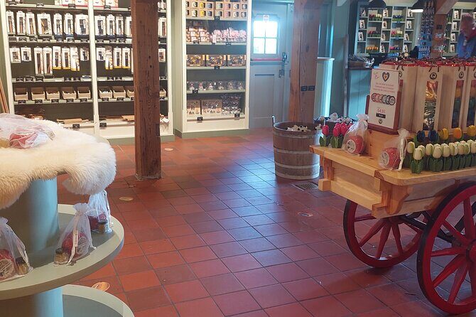 Private Tour Zaanse Schans Windmills, Volendam & Marken - FAQ