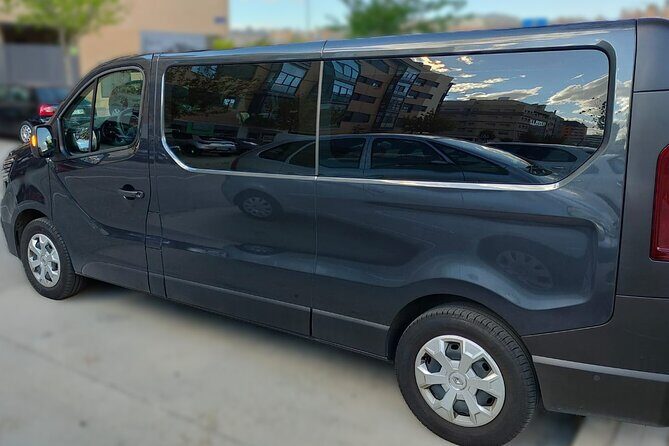 Private Transfer from Airport to the City of Madrid Round Trip - The Experience in Practice