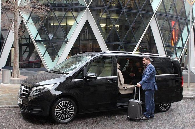Private transfer from Brussels Airport to Brussels city Business car - The Experience: What to Expect
