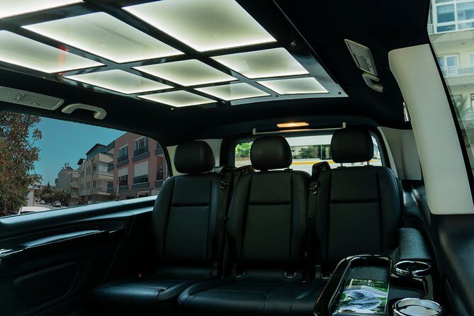 Private Transfer From Izmr Airport to Izmir City Hotels - The Drive and Drop-off Experience