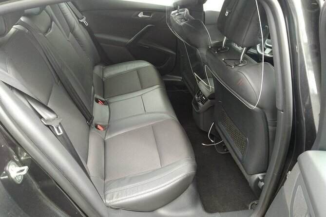 Private Transfer from Roissy Airport (CDG) to Paris city - Why Choose This Transfer Service?