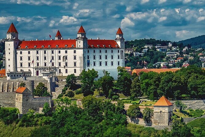 Private Transfer From Vienna To Bratislava, 2h Stop in SchlossHof - Final Thoughts