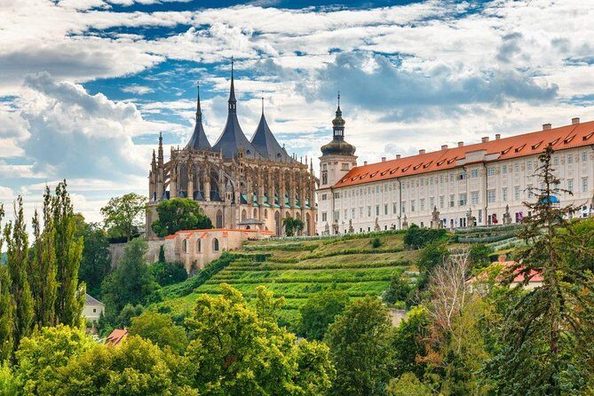 Private Transfer from Vienna to Prague with 1 hour Stop in Kutna Hora - The Value of a Private Transfer with a Stop