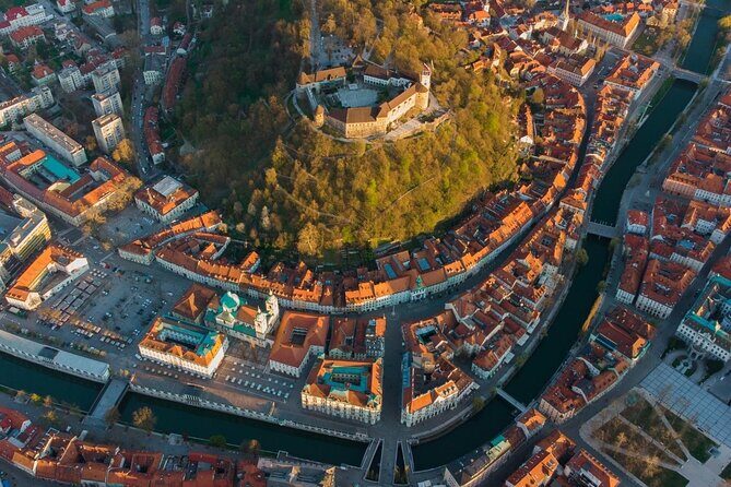 PRIVATE TRANSFER: From Zagreb to Split with Plitvice Lakes tour - The Transport and Timing