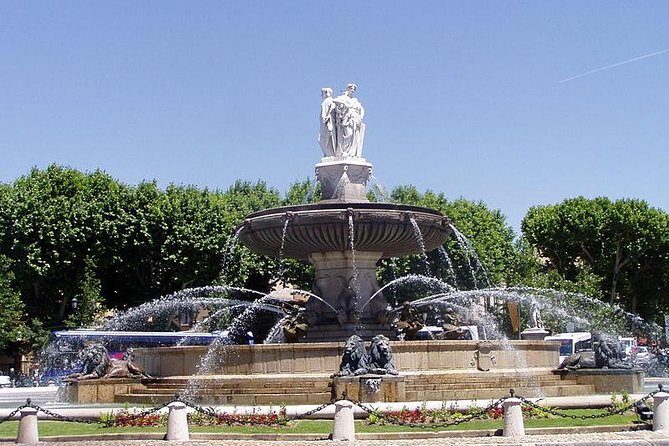 Private Transfer: Marseille Airport to / from Aix-en-Provence (and vicinity) - The Real Traveler Insights