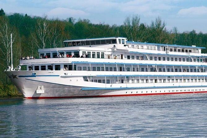 Private transfers Bucharest - Danube docks (Giurgiu or Oltenita) - What’s Included and What to Expect
