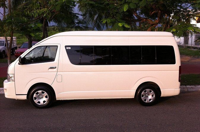 Private Transportation from the Zihuatanejo Airport to your hotel in Ixtapa - Analyzing the Cost and Value
