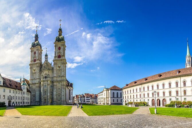 Private Trip from Zurich to St. Gallen & Appenzell - The Experience of Traveling with AlpTransfer & AlpExcursion