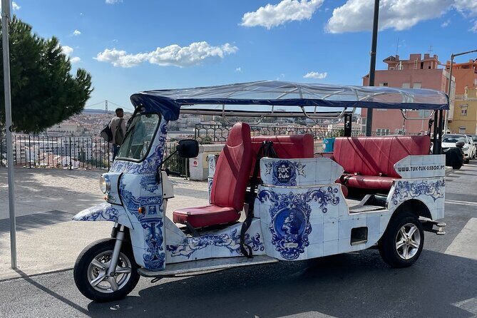 Private Tuk Tuk Tour in Lisbon 1H30 - The Bottom Line