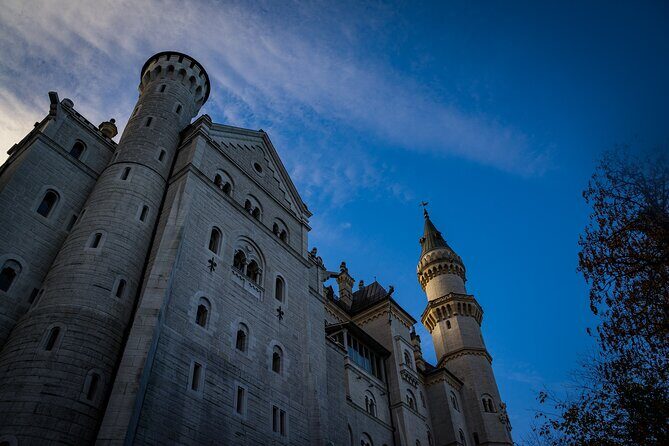 Private Van Tour to Royal Castle of Neuschwanstein from Munich - Practical Details & Considerations