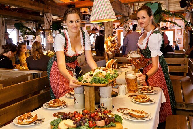 Private VIP Oktoberfest, Table, 3-Course-Menu, Beer & Champagne - What the Tour Offers in Detail