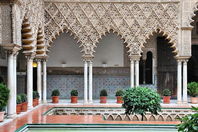 Private visit to the Real Alcazar of Seville (tickets included) - How This Tour Stands Out
