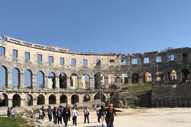 Private Walking Tour in Pula Amphitheatre - Breaking Down the Itinerary