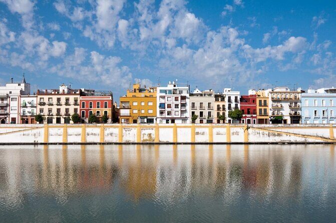 Private walking tour of Triana in Seville - Torre del Oro