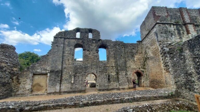 Private Winchester Walking Tour - Why This Tour Works Well