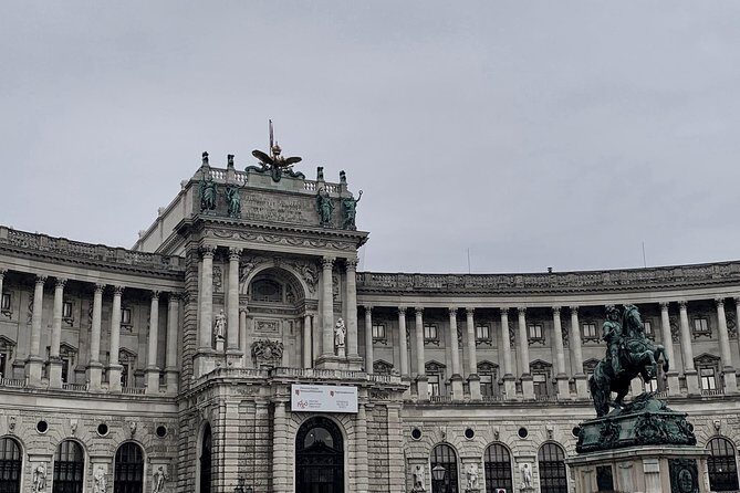 Private World War II Walking Tour in Vienna - Why These Stops Matter