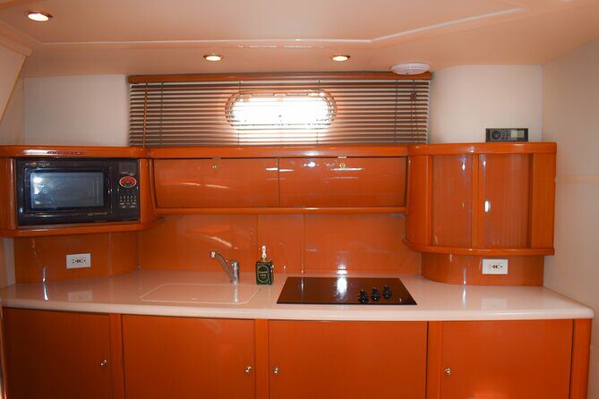 Private Yacht Rental in Cancun - What to Expect on the Yacht Day