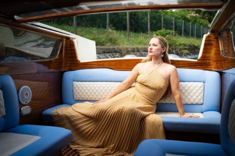 Professional Photoshoot in Venice - What to Expect During the Photoshoot