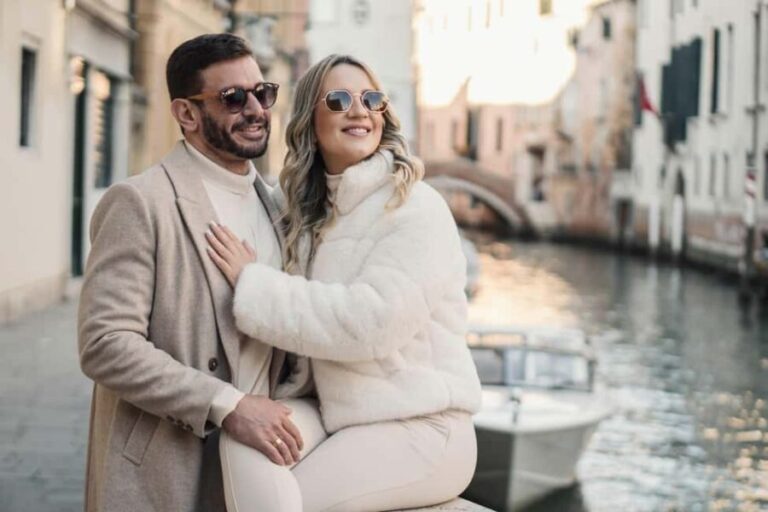 Professional Photoshoot in Venice - Key Points: