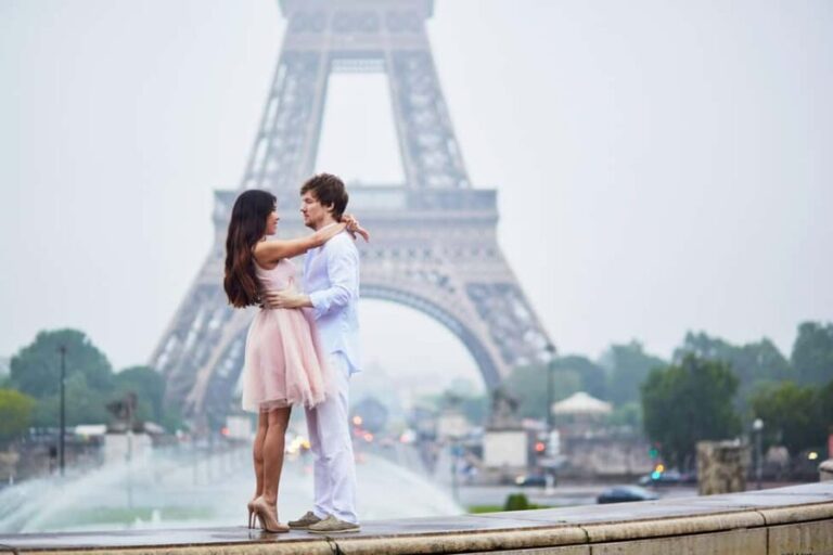Proposal Photoshoot - Why Opt for a Photoshoot in Paris?