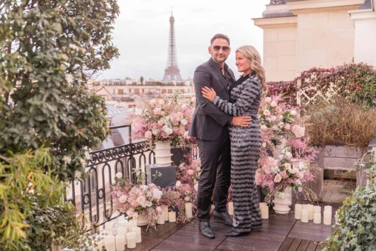 Proposal Private Rooftop + Photographer 1h - The Scenic Views and Atmosphere