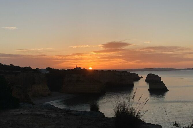 Qigong Experience at Marinha Beach Cliffs Sunrise or Sunset - Considerations and Potential Drawbacks