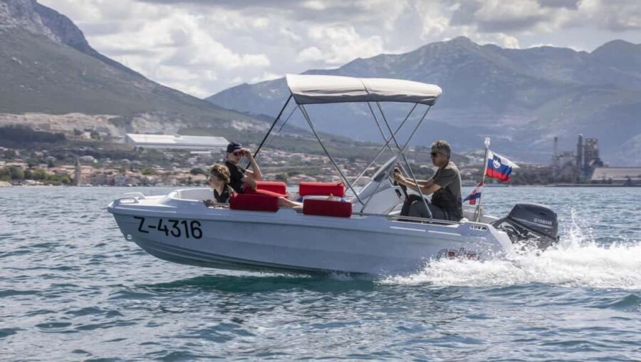 Rab: Roto 450 S Family Boat Rental - What You Can Expect on Your Rental Day