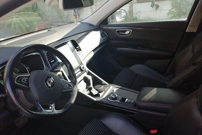 Rafina Port Private Transfer - What Travelers Can Expect