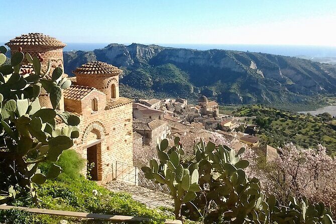 Reggio Calabria Museum and City Guide . Direct Moses - FAQ