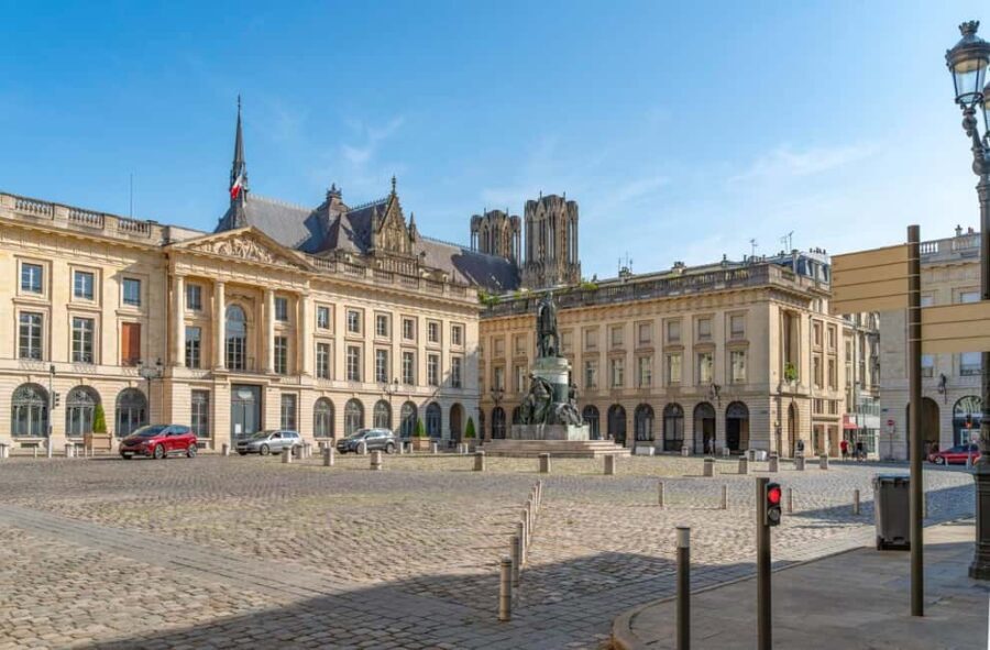 Reims: Express Walk with a Local in 60 minutes - Is This Tour Right for You?