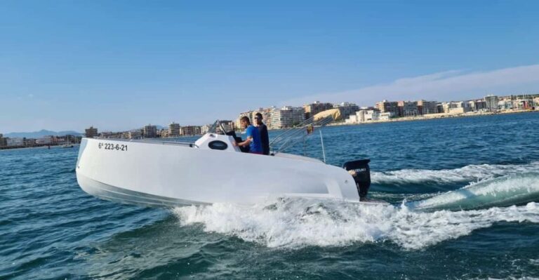 RENT BOAT CATTLEYA - Who Should Consider This Experience?