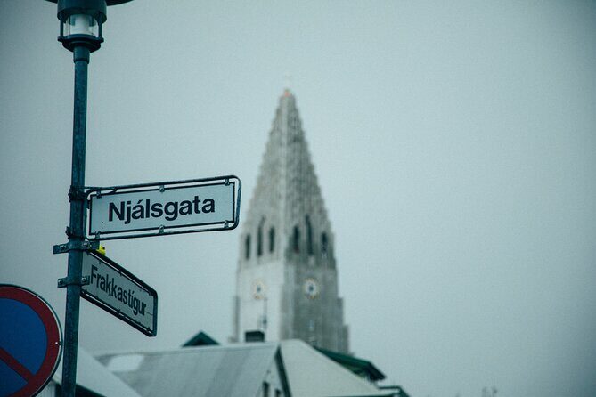 Reykjavik Scavenger Hunt and Highlights Self-Guided Tour - The Pros and Cons