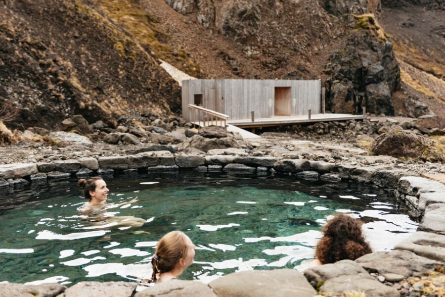 Reykjavik: Silver Circle Tour, Canyon Ride, & Thermal Baths - What’s Included & What to Keep in Mind