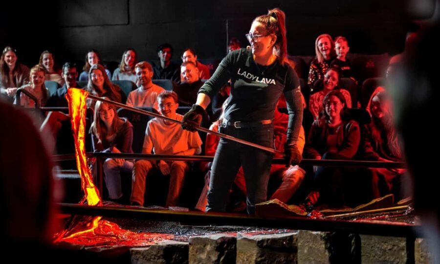 Reykjavik: South Coast Tour with Lava Show & Lunch - The Route and What to Expect