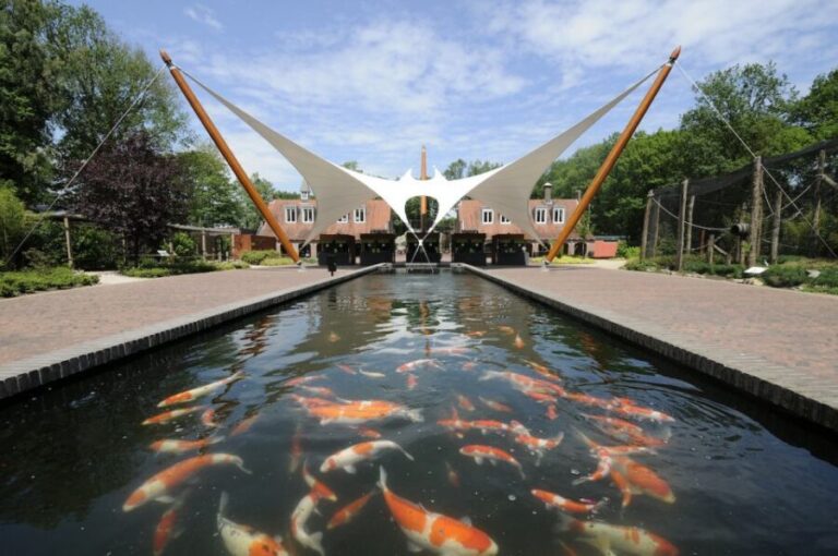 Rhenen: Ouwehands Zoo Entry Ticket - What Sets Ouwehands Zoo Apart?