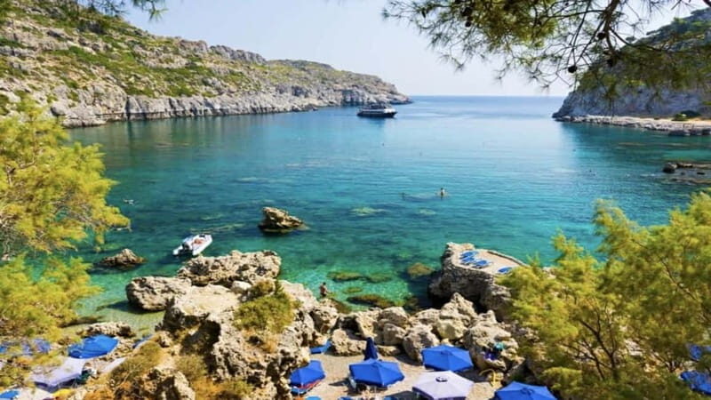 Rhodes: Boat Party Cruise with Live DJ - The Experience and Atmosphere